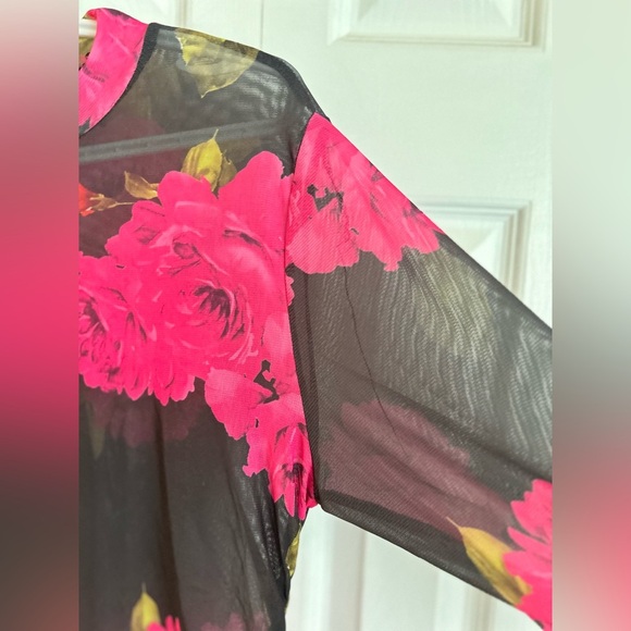 Mesh bodycon dress - Picture 3 of 9